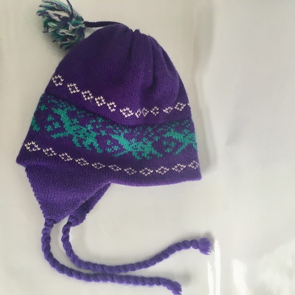 Gordini Hat Beanie Toque Pompom Braided Ties Purple Green Ear Covering - Picture 2 of 9